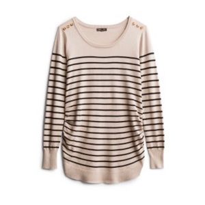 Lety & Me Patton Maternity Button Detail Sweater